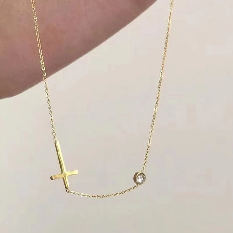 Faith Necklace Gold