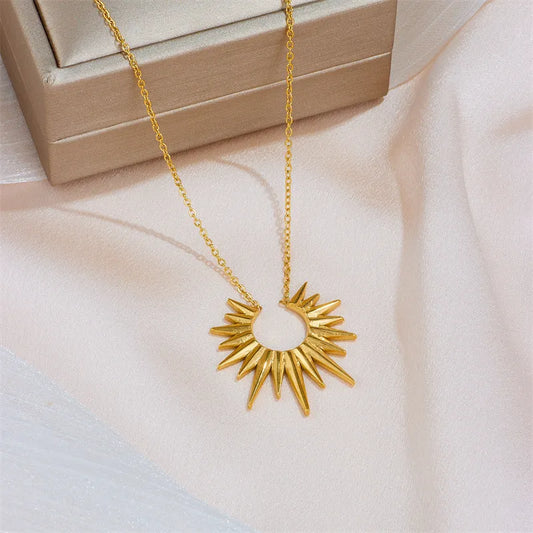 Sole Necklace