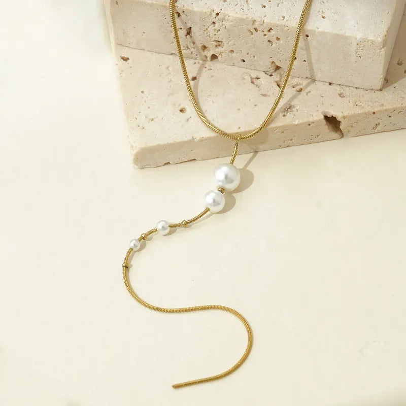 Janna Necklace