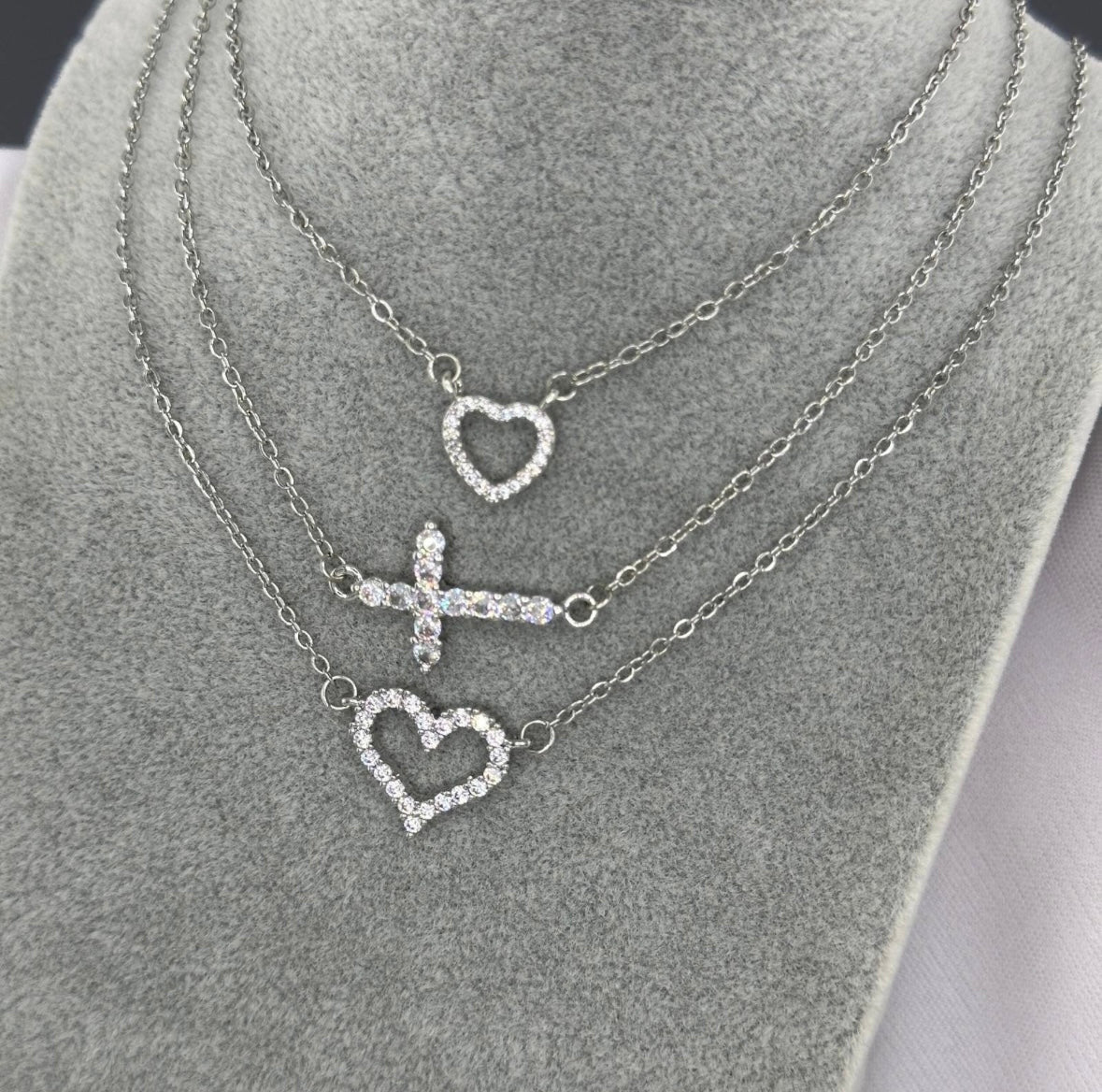 Faith Necklace Silver