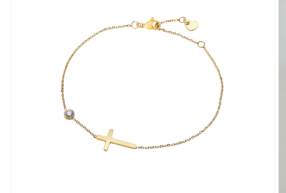 Faith Bracelet Gold